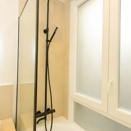 Haussmann - 2br Near Champs-elysees - Cityapartmentstay Appartement