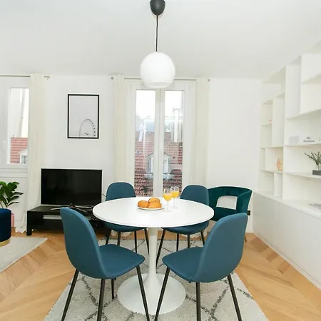 Apartment Haussmann - 2br Near Champs-elysees - Cityapartmentstay Paris