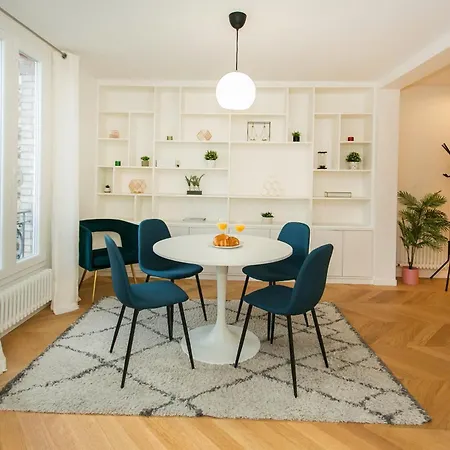 Haussmann - 2br Near Champs-elysees - Cityapartmentstay * Paris